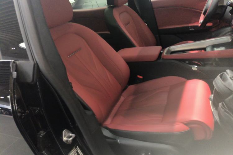 Used Zeekr 007GT 2025 Long-Range Rear-Wheel Drive Intelligent Driving Version 100 kWh Right Front Seat