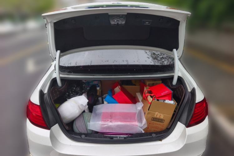 Used BMW 5 Series 2017 528Li Leading Model Trunk