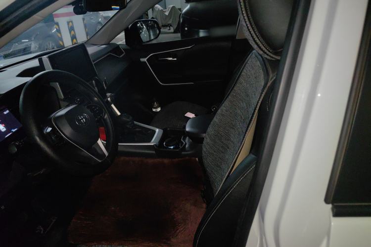 Used Toyota RAV4 2020 2.0L CVT Two-Wheel Drive Fashion Edition