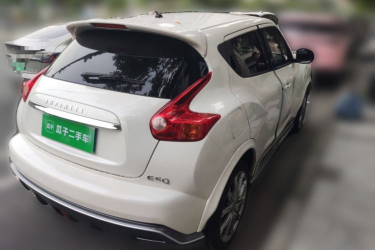 Used Infiniti ESQ 2014 1.6L Spontaneous Edition Rear Right 45 Deg