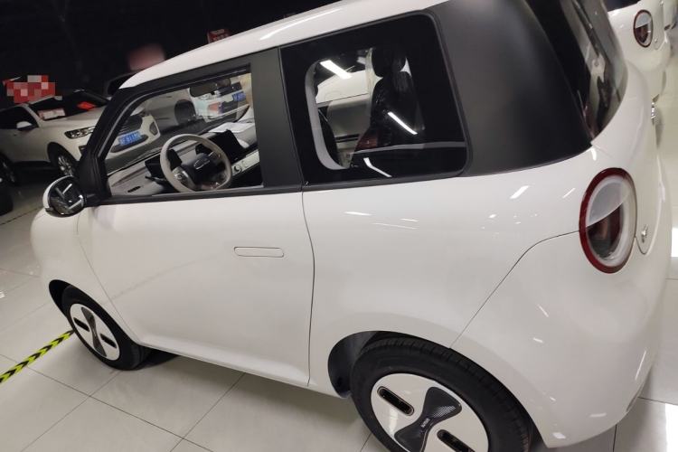 Used CHANGAN NEVO Lumin 2026 Model Treasure Edition 205km Passionate Beige Ningde Exterior 3