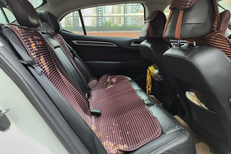 Used Citroen C4L 2013 1.8L Automatic Jingzhi Edition Left Rear Seat