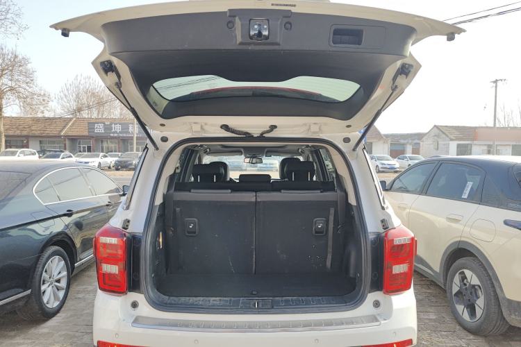 Used GAC Trumpchi GS8 2017 320T Two-Wheel Drive Luxury Smart Connectivity Version (7 Seats)
