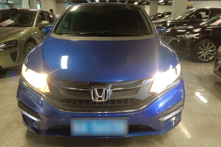 Used Honda Jade 2017 1.8L automatic Comfort version 5 seats