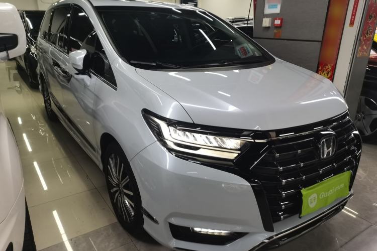 Used Honda Elysion 2024 2.0L eHEV Luxury Edition