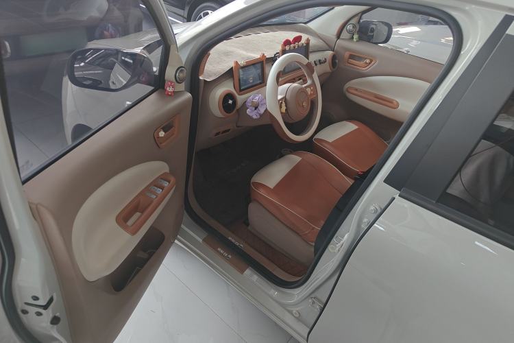 Used Wuling Hongguang MINIEV 2025 Four-Door Version Premium Edition Driver Seat
