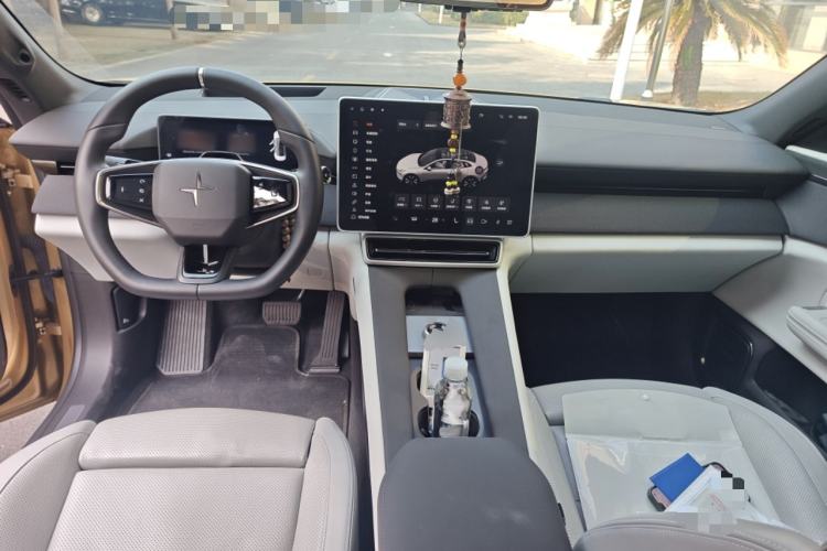 Used Polestar 4 2024 Single-Motor Standard Range PLUS Dual-Star Connectivity Edition