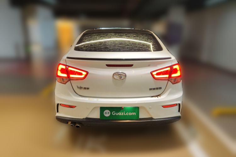 Used Soueast V5 Lingzhi 2017 1.5L CVT New Yiyi Model Rear