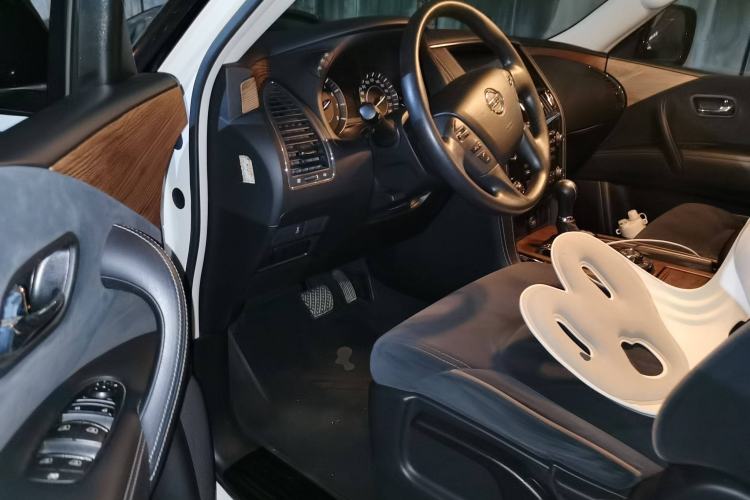 Used Nissan Patrol  Driver Seat