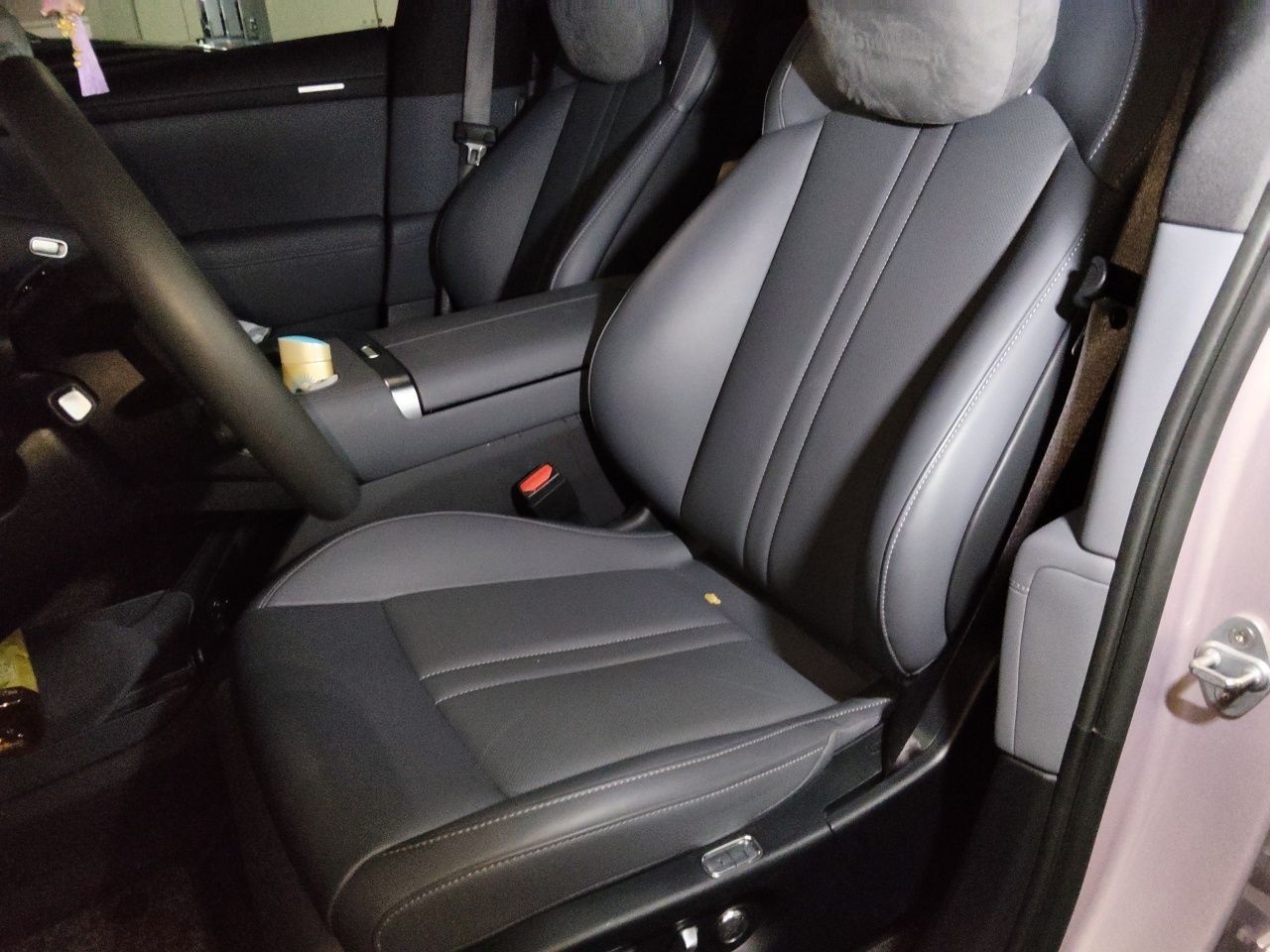 Xiaomi Auto YU7 2025 Ultra-Long Range All-Wheel Drive Pro Version — снимка 15