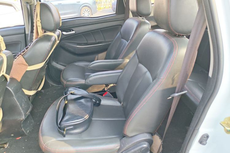 Used FAW Yingzhi 737 2015 1.5L Manual Comfort Model
