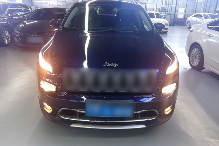 Used Jeep Cherokee 2017 2.4L Leading Smart Edition