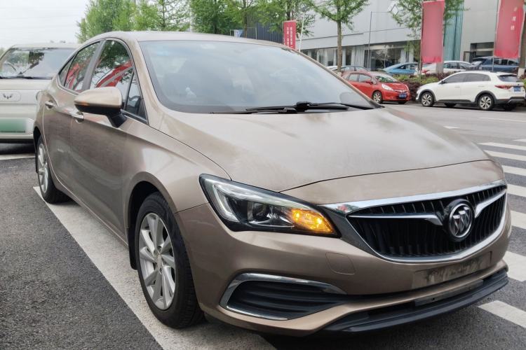 Used Buick Verano 2018 Sedan 15S Automatic Leading Model Front Right 45 Deg