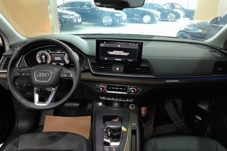 Used Audi Q5L 2022 Updated Version 40T Luxury Elegant Edition