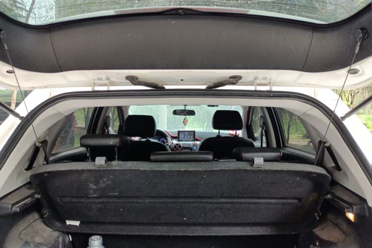 Used BAIC Senova X25 2015 1.5L manual Comfort trim level Trunk