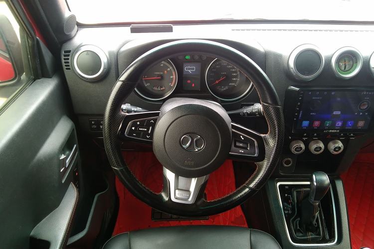 Used BAIC Off-Road BJ40 2016 2.3T Automatic Four-Wheel Drive Premium Edition Steering Wheel