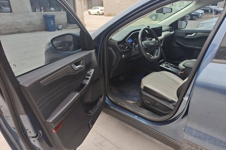 Used Ford Escape 2020 EcoBoost 245 Two-Wheel-Drive Comfort Edition