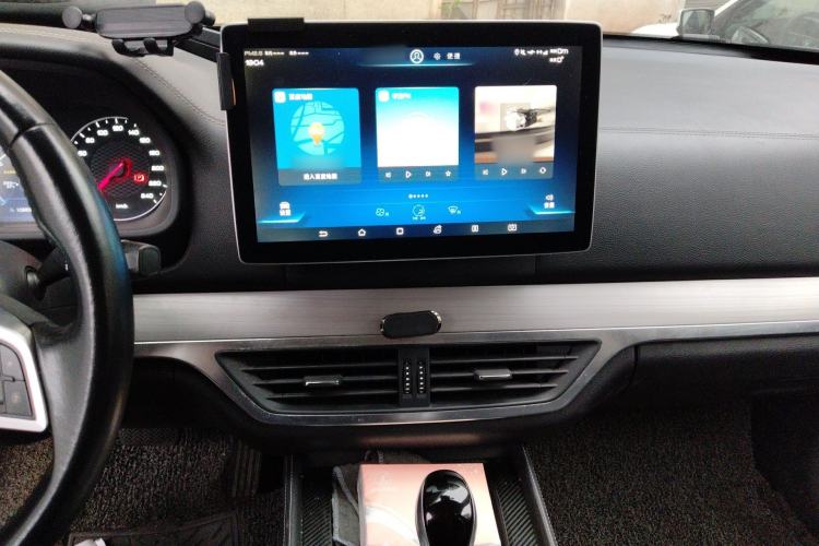 Used BYD Tang 2018 2.0T Automatic Smart Connect Prestige 7-Seater China V Standard Audio And AC Panel