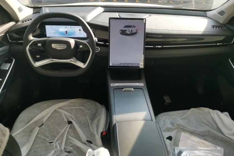 Used Geely Auto Preface L 2024 Zhiqing 1.5TD Galaxy Edition