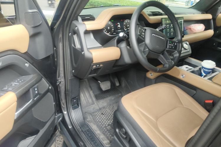 Used Land Rover Defender 2025 110 3.0T P400 Dark Edition