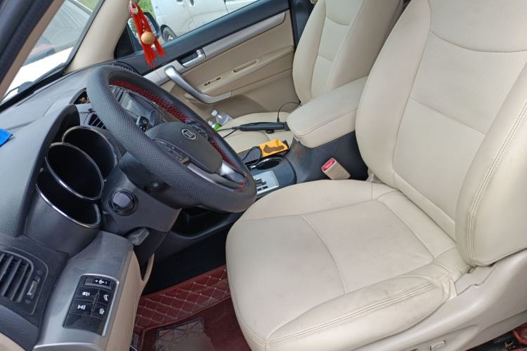 Used Kia Sorento 2012 2.2T Diesel Supreme Edition Left Front Seat