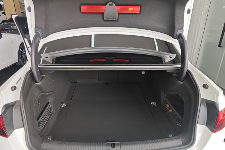 Used Audi A4L 2022 40 TFSI Luxury Dynamic Model Trunk