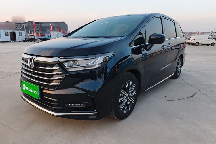 Used Honda Odyssey 2024 2.0L eHEV Sharp & Smart Edition