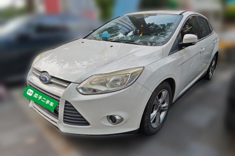 Used Ford Focus 2012 Sedan 1.6L Automatic Fashion Edition