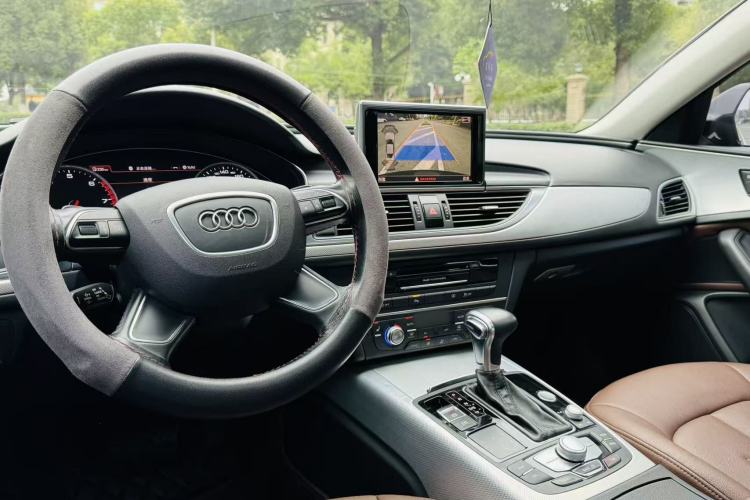 Used Audi A6L 2014 TFSI Comfort Model
