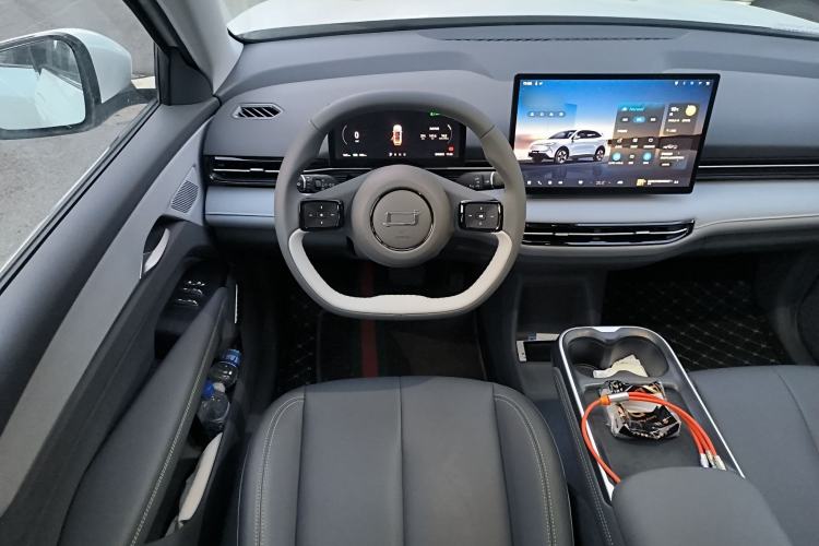 Used Bestune Yueyi 03 2025 565km Enjoy Edition
