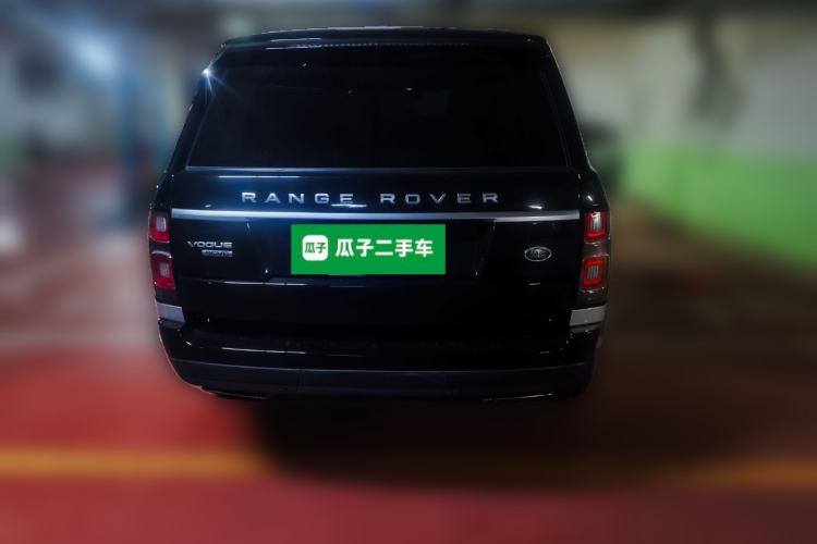 Used Land Rover Range 2018 3.0 SC V6 Vogue Extended-Length Model Rear