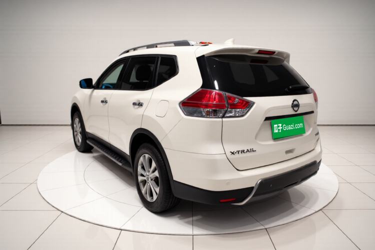 Used Nissan X-Trail 2015 2.0L CVT Comfort MAX Edition 2WD
