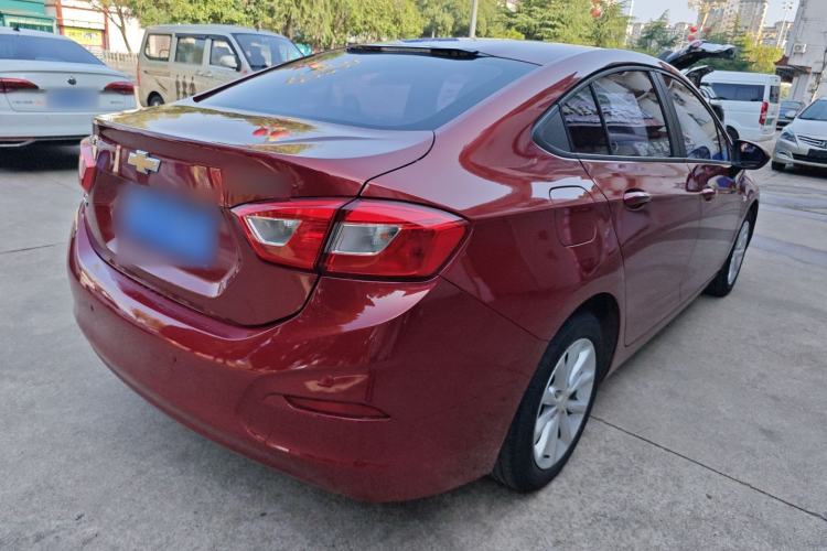 Used Chevrolet Cruze 2018 320 Automatic Pioneer Sunroof Edition Rear Right 45 Deg