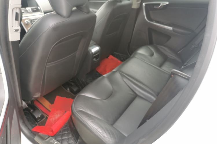 Used Volvo XC60 2016 T5 Smart Upgrade Model