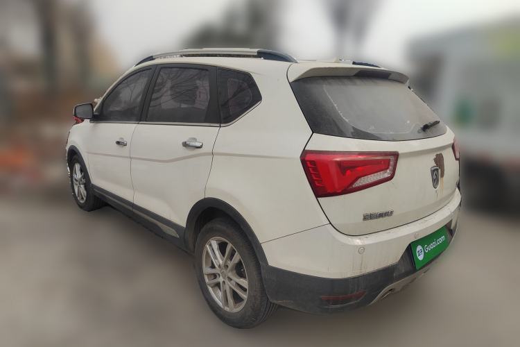 Used Baojun 560 2015 1.8L Manual Elite Edition
