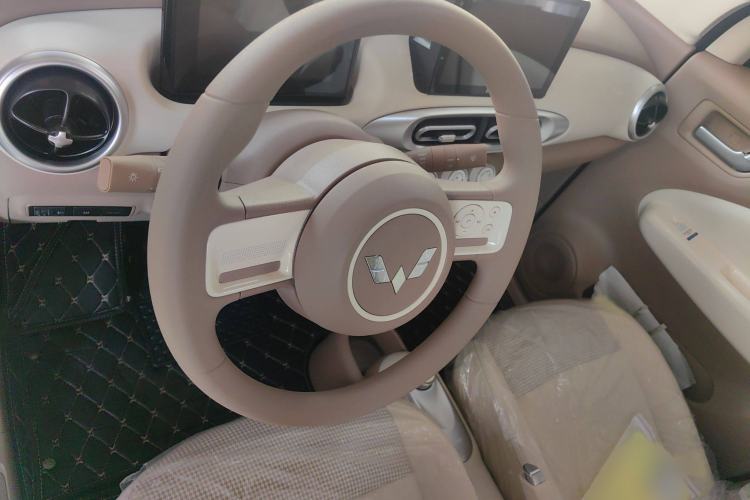 Used Wuling Hongguang MINIEV 2025 Four-Door Version Advanced Edition