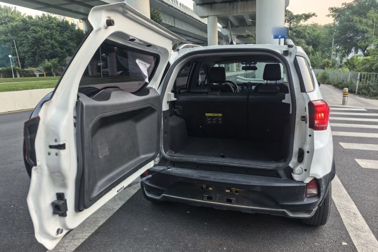 Used BYD Yuan New Energy 2019 EV360 Smart Connect Enjoyment Model