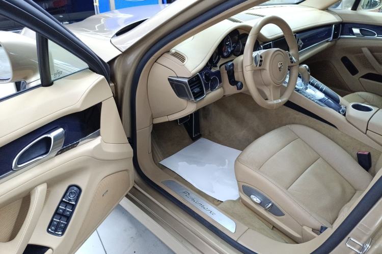 Used Porsche Panamera 2010 Panamera 3.6L Driver Seat