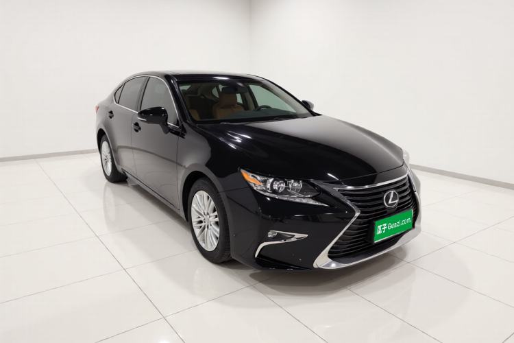 Used Lexus ES 2017 200 30th Anniversary Edition