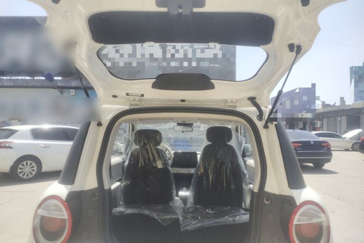 Used CHANGAN NEVO Lumin 2025 301km Honey Dew Edition Trunk