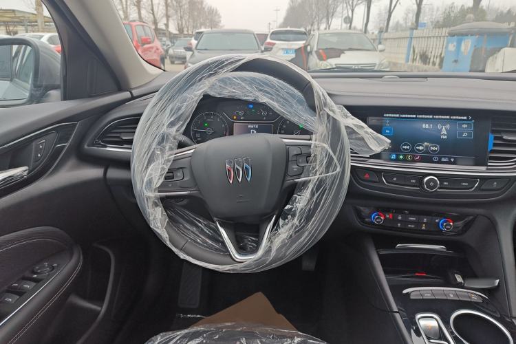 Used Buick Regal 2024 25T Deluxe Edition