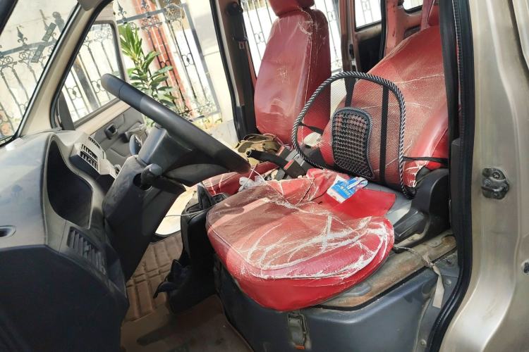 Used Wuling Rongguang 2011 1.2L Base Version