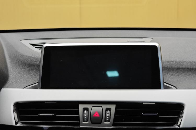 Used BMW X1 2018 sDrive18Li Fashion Model Interior 8