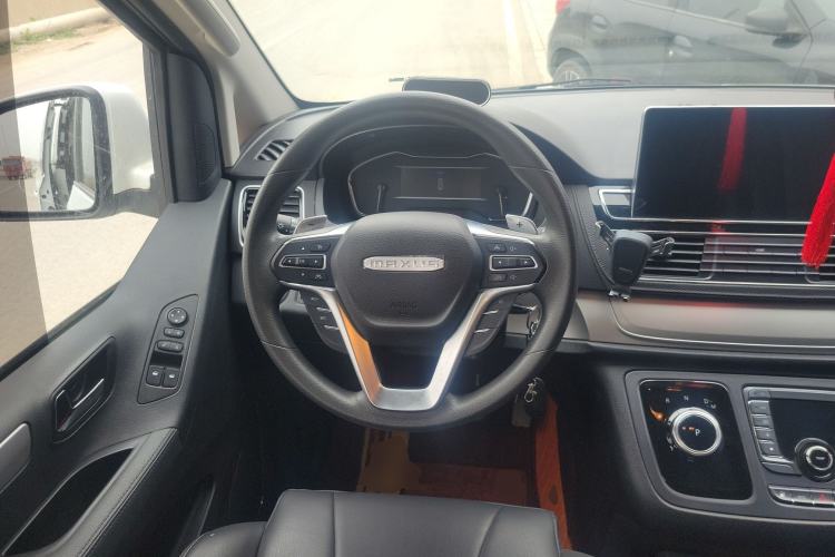 Used SAIC MAXUS G20 2023 Facelifted ES 2.0T Gasoline Automatic Value Edition
