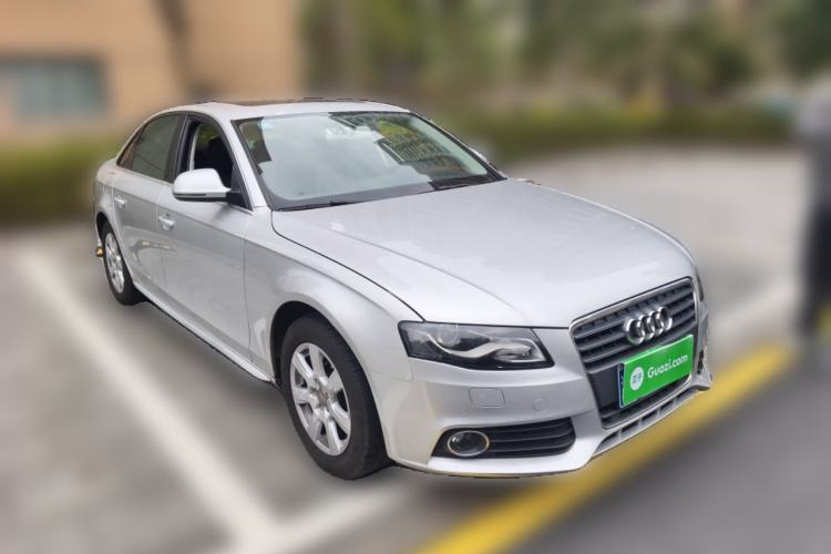 Used Audi A4L 2012 2.0 TFSI automatic standard version