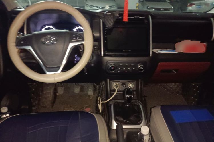 Used CHANGAN OSHAN X70A 2018 1.5L Manual Standard Edition
