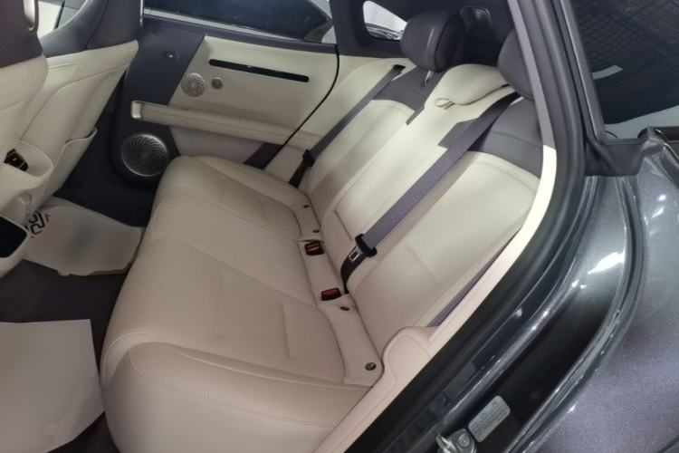 Used Avatr 06 2025 Pro Range-Extended Edition Left Rear Seat