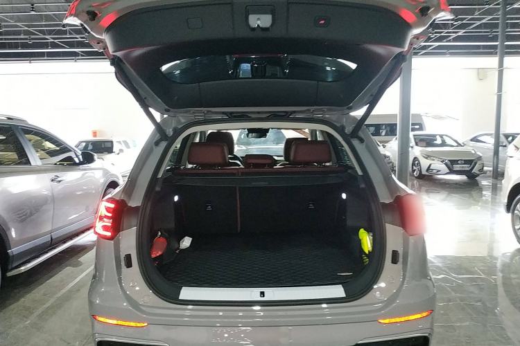 Used Hongqi HS5 2023 2.0T Flagship Pro Edition
