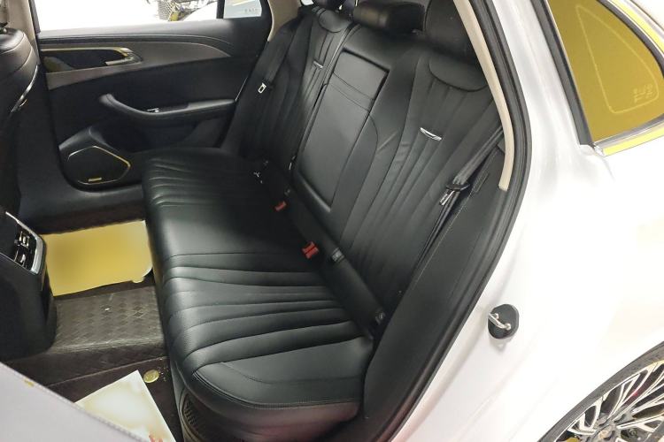 Used Hongqi H5 2024 1.5T HEV Smart Connect Flagship Edition