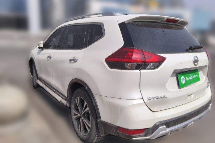 Used Nissan X-Trail 2017 2.5L CVT Leading Edition 4WD